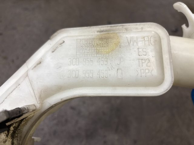 bontott VW PASSAT B6 Ablakmosó Tartály