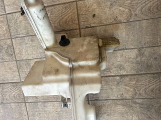 bontott VW PASSAT B6 Ablakmosó Tartály