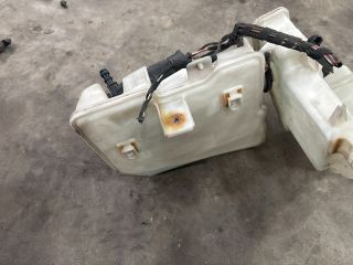 bontott VW PASSAT B6 Ablakmosó Tartály