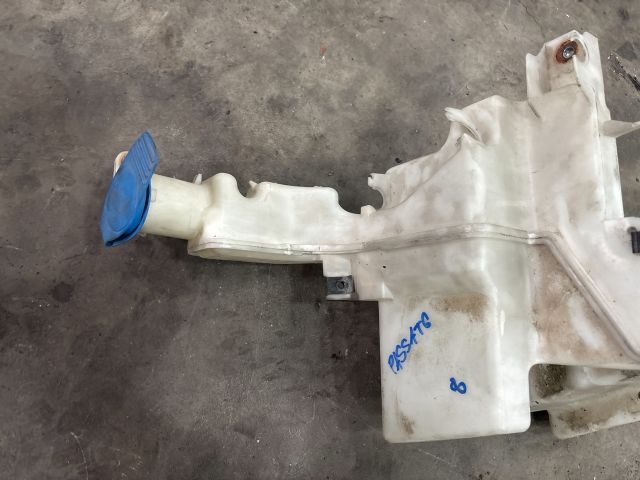 bontott VW PASSAT B6 Ablakmosó Tartály
