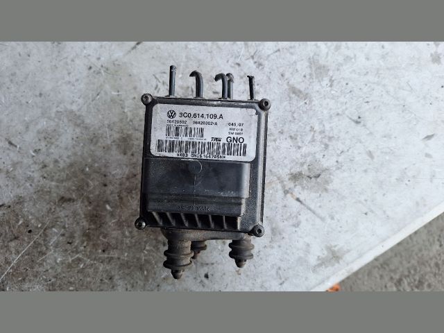 bontott VW PASSAT B6 ABS / ABR / ESP Pumpa