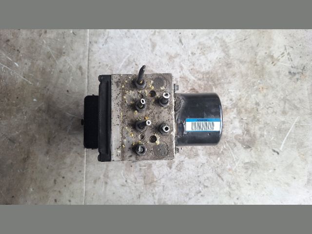 bontott VW PASSAT B6 ABS / ABR / ESP Pumpa