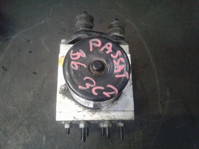 bontott VW PASSAT B6 ABS Kocka