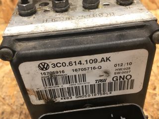 bontott VW PASSAT B6 ABS Kocka