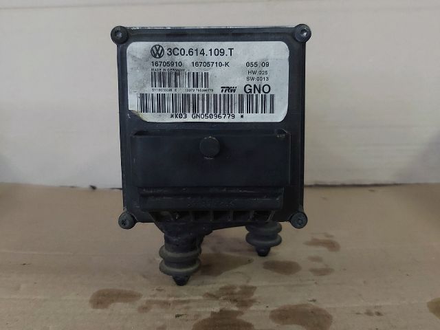 bontott VW PASSAT B6 ABS Kocka