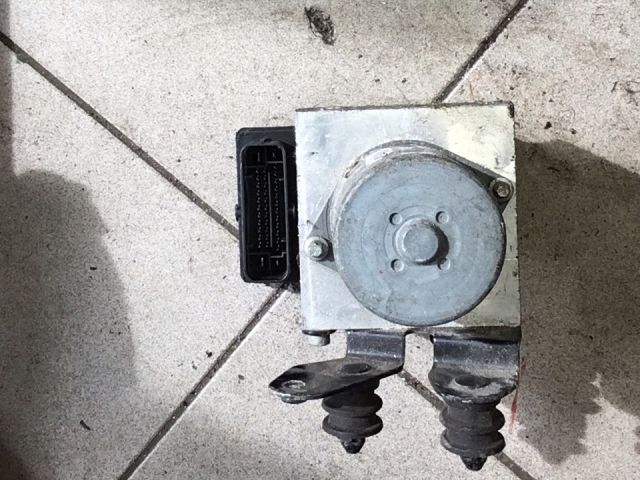 bontott VW PASSAT B6 ABS Kocka