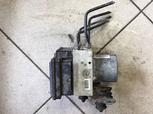 bontott VW PASSAT B6 ABS Kocka