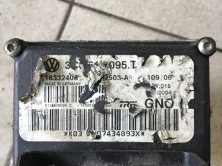 bontott VW PASSAT B6 ABS Kocka