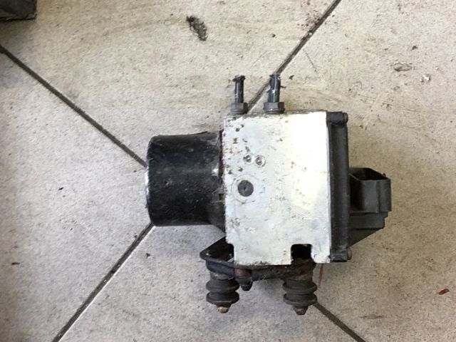 bontott VW PASSAT B6 ABS Kocka