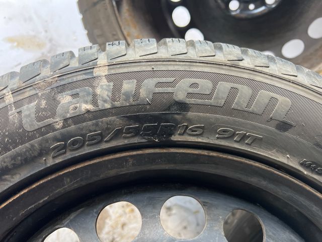 bontott VW PASSAT B6 Acélfelni Szett Gumival