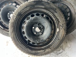 bontott VW PASSAT B6 Acélfelni Szett Gumival