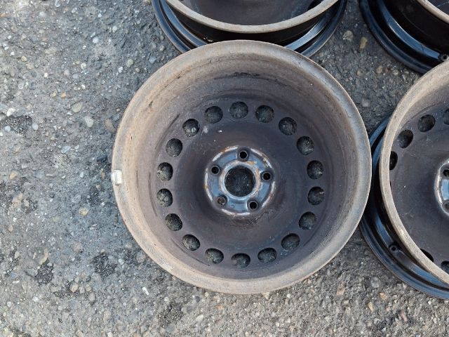 bontott VW PASSAT B6 Acélfelni Szett