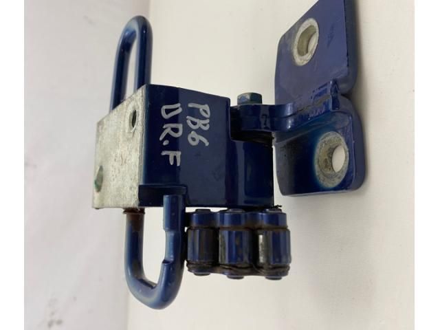 bontott VW PASSAT B6 Ajtó Zsanér (Pozíciófüggetlen)