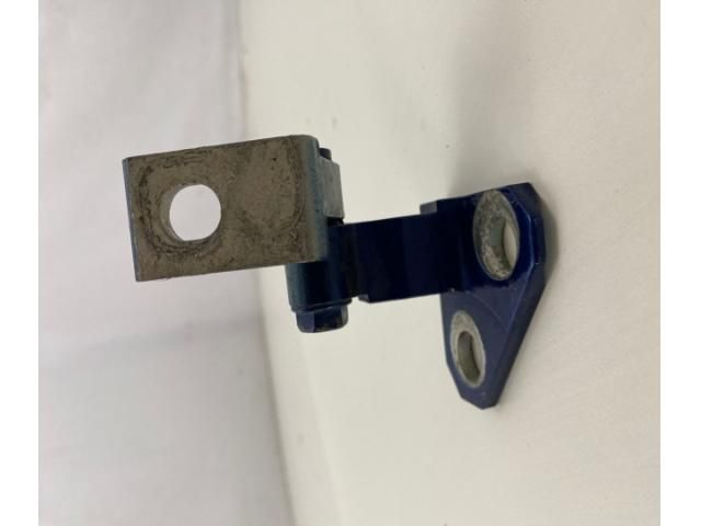 bontott VW PASSAT B6 Ajtó Zsanér (Pozíciófüggetlen)