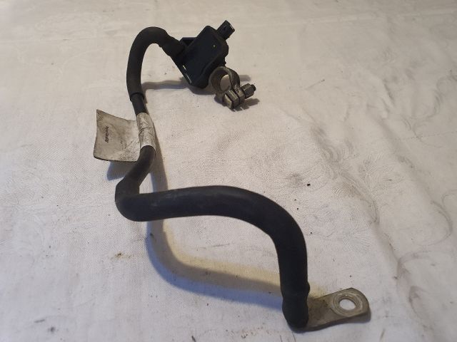 bontott VW PASSAT B6 Akkumulátor Saru Elektronikával