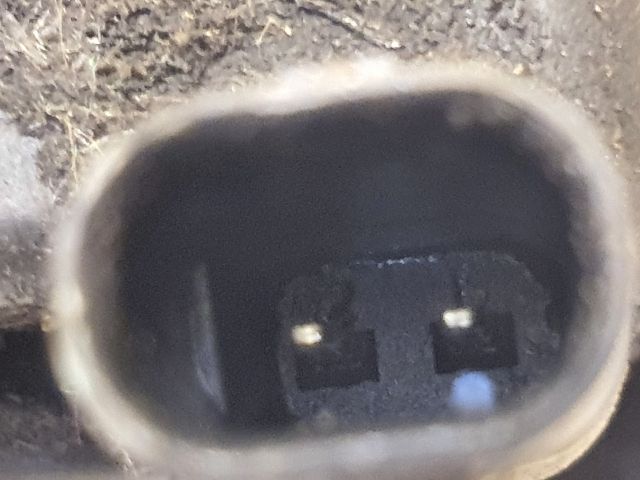 bontott VW PASSAT B6 Akkumulátor Saru Elektronikával