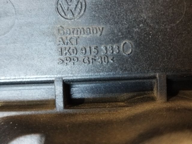 bontott VW PASSAT B6 Akkumulátor Tartó