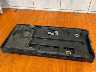 bontott VW PASSAT B6 Akkumulátor Tartó