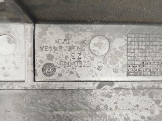 bontott VW PASSAT B6 Akkumulátor Tartó