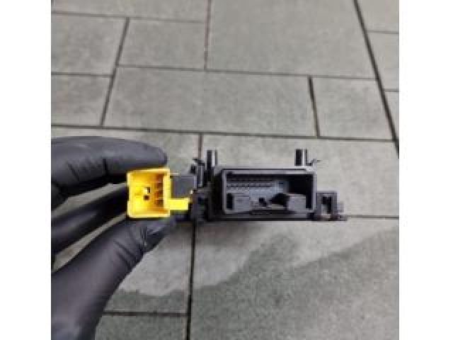 bontott VW PASSAT B6 Aktív Kormány Elektronika