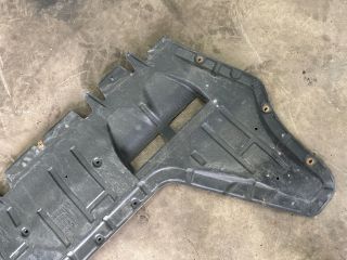 bontott VW PASSAT B6 Alsó Motorburkolat