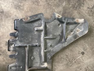 bontott VW PASSAT B6 Alsó Motorburkolat