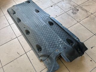 bontott VW PASSAT B6 Alsó Padlólemez Burkolat