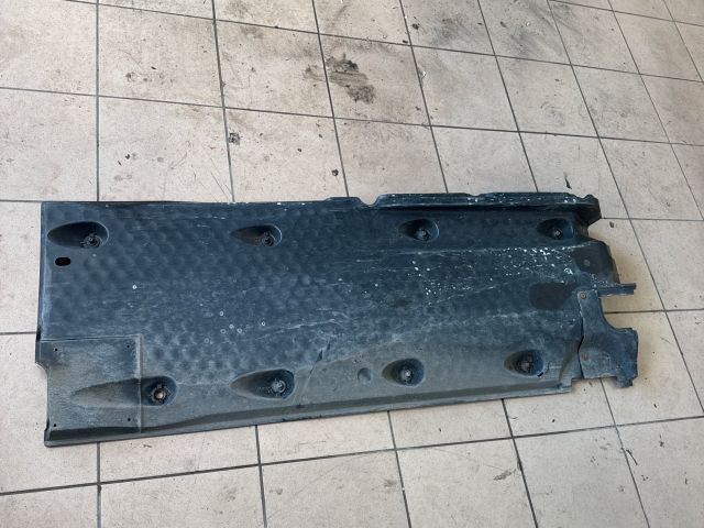 bontott VW PASSAT B6 Alsó Padlólemez Burkolat