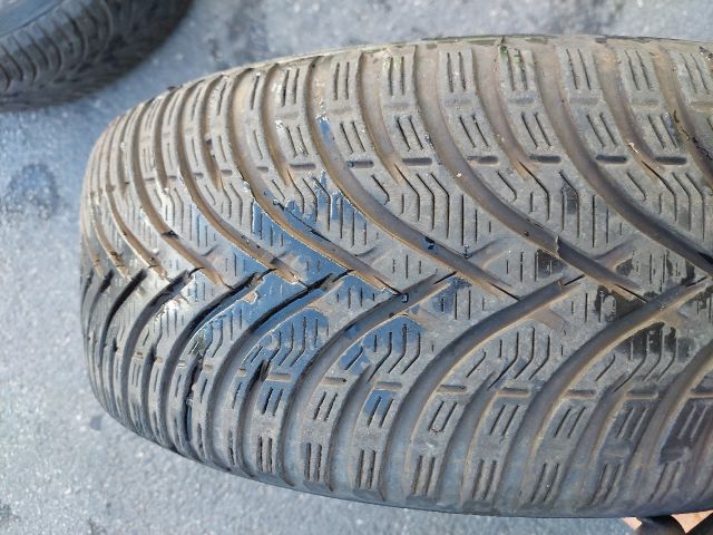 bontott VW PASSAT B6 Alufelni Szett Gumival