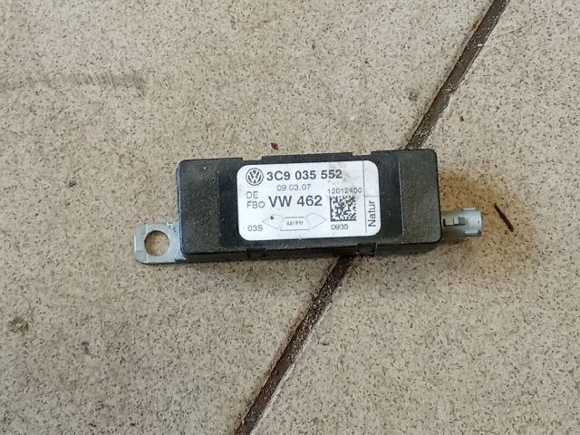 bontott VW PASSAT B6 Antenna Erősítő