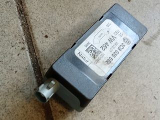 bontott VW PASSAT B6 Antenna Erősítő