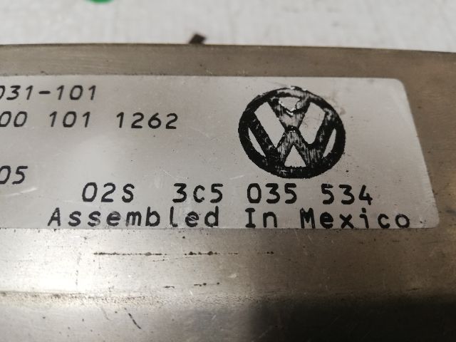 bontott VW PASSAT B6 Antenna Erősítő