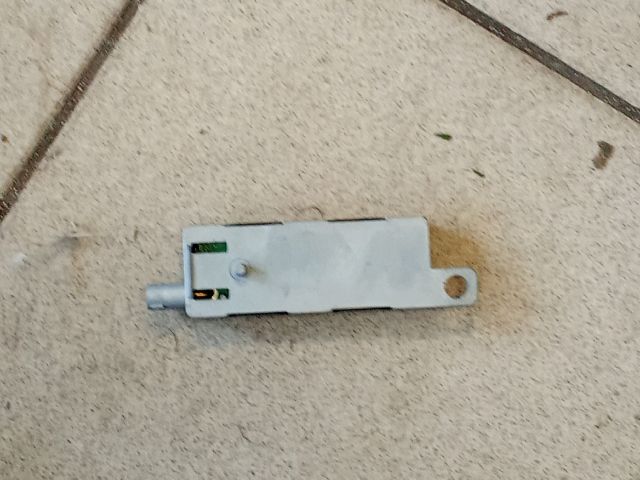 bontott VW PASSAT B6 Antenna Erősítő