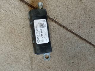 bontott VW PASSAT B6 Antenna Erősítő