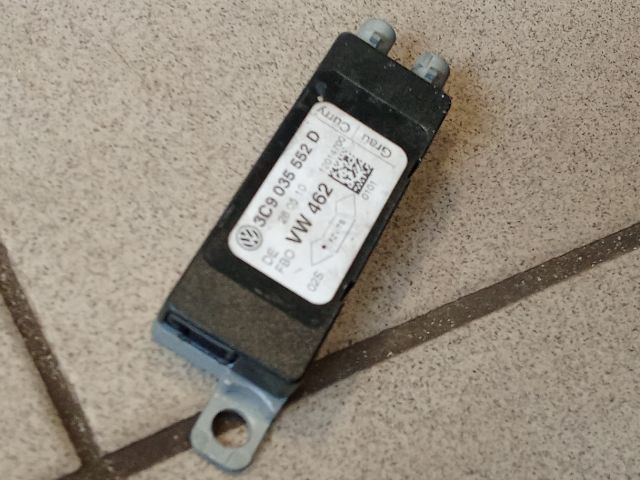 bontott VW PASSAT B6 Antenna Erősítő