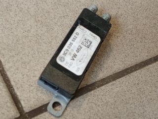 bontott VW PASSAT B6 Antenna Erősítő