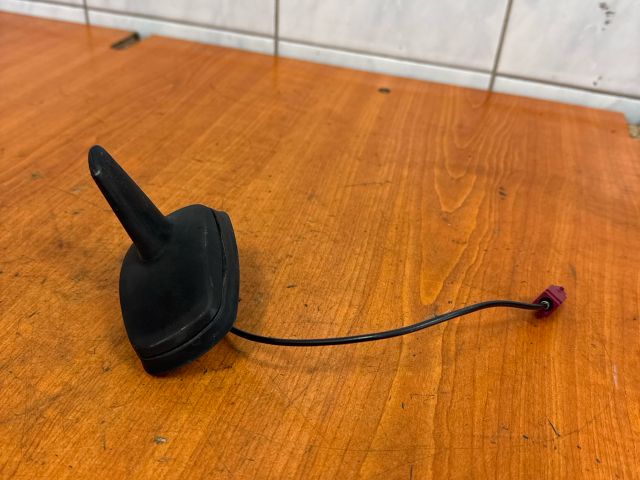 bontott VW PASSAT B6 Antenna