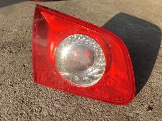 bontott VW PASSAT B6 Bal Belső Hátsó Lámpa