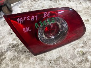bontott VW PASSAT B6 Bal Belső Hátsó Lámpa