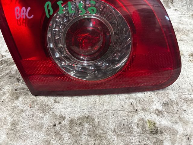 bontott VW PASSAT B6 Bal Belső Hátsó Lámpa