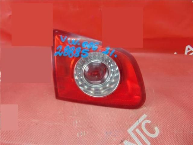 bontott VW PASSAT B6 Bal Belső Hátsó Lámpa