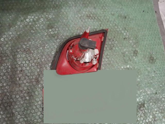 bontott VW PASSAT B6 Bal Belső Hátsó Lámpa