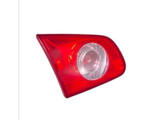 bontott VW PASSAT B6 Bal Belső Hátsó Lámpa