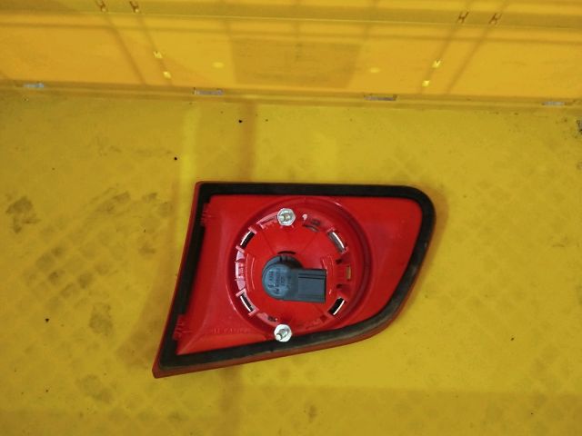 bontott VW PASSAT B6 Bal Belső Hátsó Lámpa