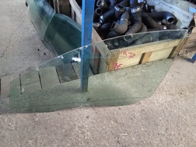 bontott VW PASSAT B6 Bal első Ablak