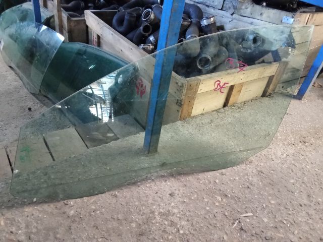 bontott VW PASSAT B6 Bal első Ablak