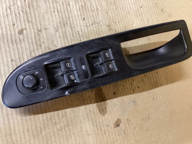 bontott VW PASSAT B6 Bal első Ablakemelő Kapcsoló