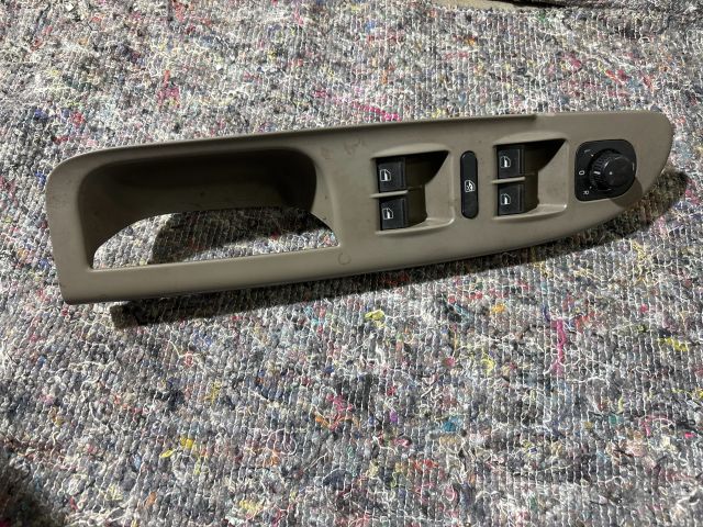 bontott VW PASSAT B6 Bal első Ablakemelő Kapcsoló