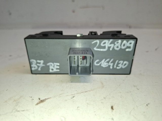 bontott VW PASSAT B6 Bal első Ablakemelő Kapcsoló