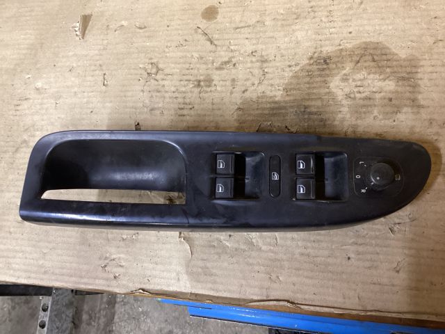 bontott VW PASSAT B6 Bal első Ablakemelő Kapcsoló